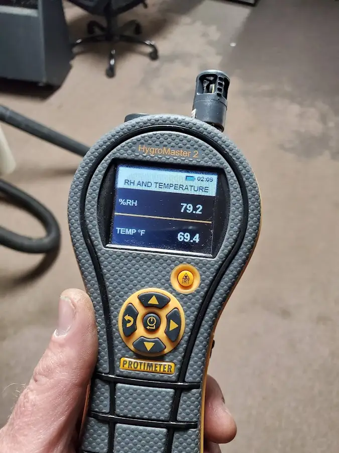 Moisture meter humidity assessment for Mold Remediation & Removal in Candlewick Lake